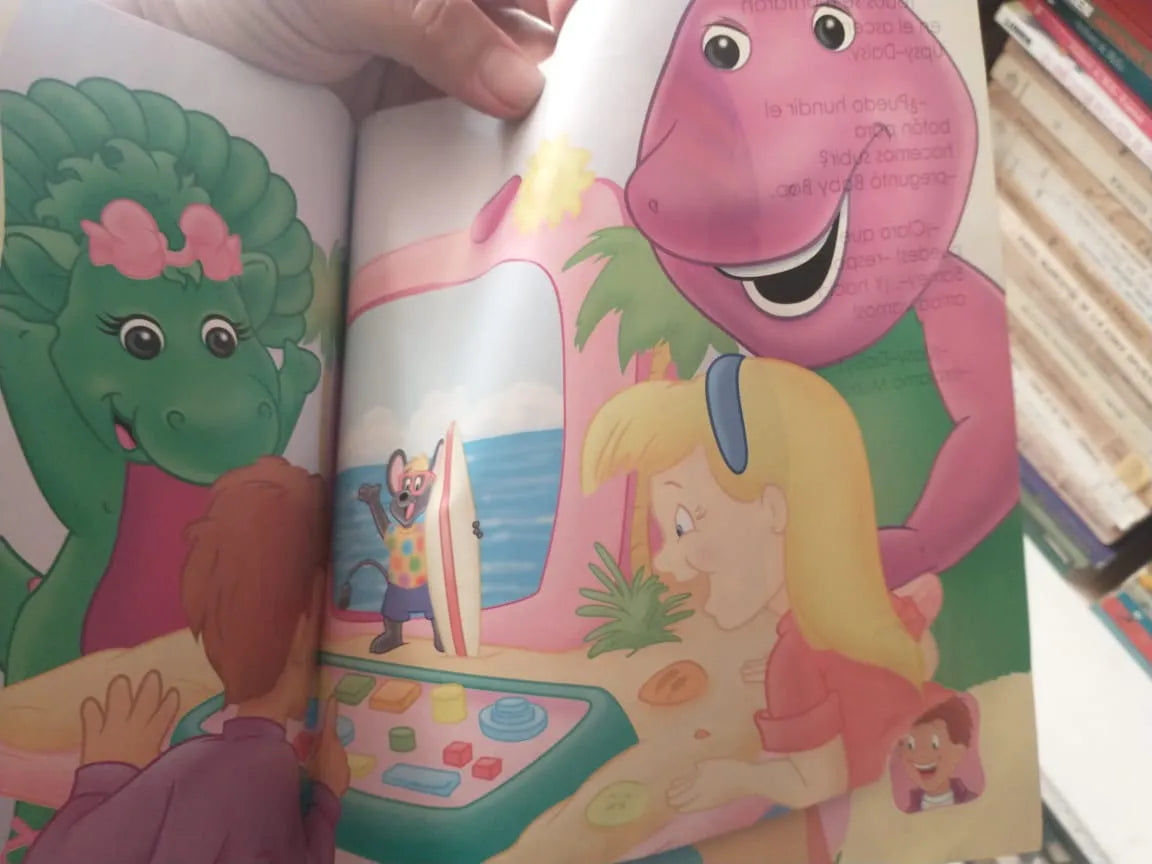 Libro usado en venta: ?Ven a la casa de Barney! de Stephen White; editorial Norma impreso en 2000 realizamos envios a todo el mundo.3