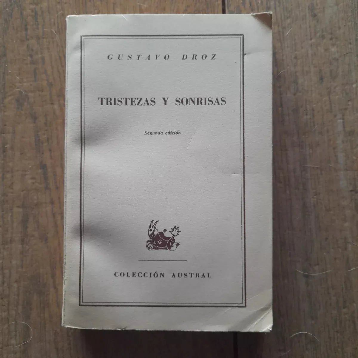 Libro usado en venta: A la recherche de L'atlantide de Paccalet et Cousteau; editorial Flammarion impreso en 1981 realizamos envios a todo el mundo.2