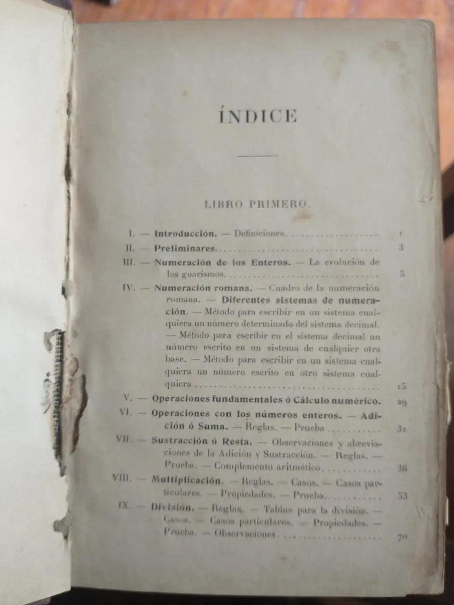 Libro usado en venta: Matematicas: Curso 1? de Emanuel S. Cabrera - Hector J. Medici; editorial Libreria del Colegio impreso en 1959.2