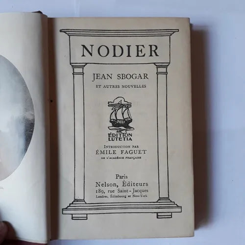 Libro usado en venta: Jean Sbogar et autres nouvelles de Charles Nodier; editorial Lutetia realizamos envios a todo el mundo.1