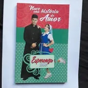 Libro usado en venta: Nace una historia de amor - Esperanza mia; editorial Ediciones B impreso en 2015 realizamos envios a todo el mundo.1
