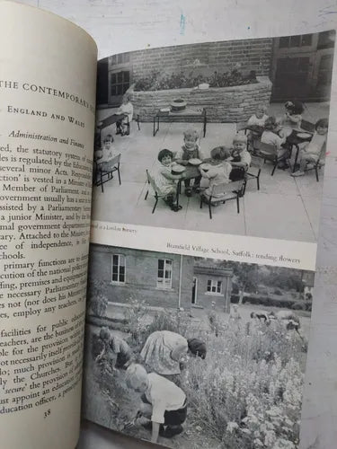 Libro usado en venta: British education de H. C. Dent; editorial Longman impreso en 1962 realizamos envios a todo el mundo.2