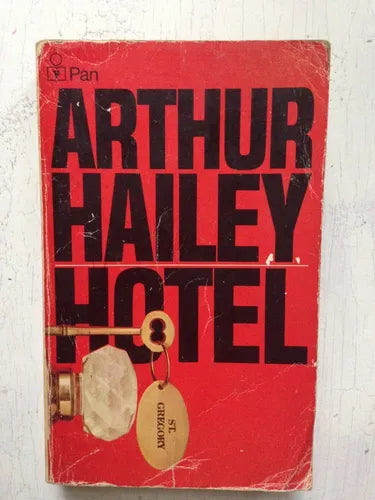Libro usado en venta: Hotel de Arthur Hailey; editorial Pan Books impreso en 1973 realizamos envios a todo el mundo.1