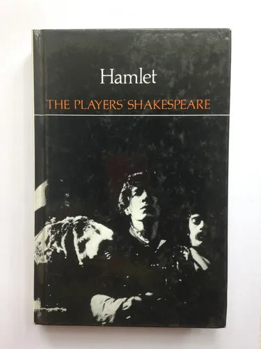Libro usado en venta: Hamlet de William Shakespeare; editorial Heinemann impreso en 1972 realizamos envios a todo el mundo.1