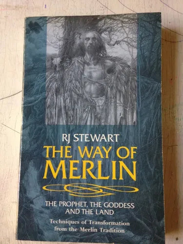 Libro usado en venta: The way of Merlin de R. J. Stewart; editorial Aquarian Press impreso en 1991 realizamos envios a todo el mundo.1
