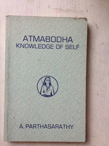 Libro usado en venta: Atmabodha (Knowledge of self) de Sri Adi Sankaracharya; editorial A. Parthasarathy impreso en 1971 envios a todo el mundo.1