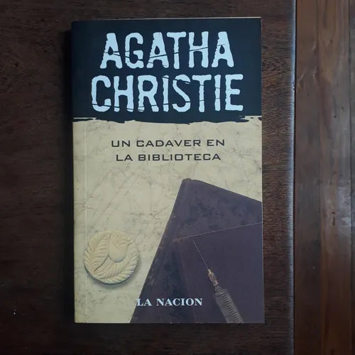 Libro usado en venta: Un cadaver en la biblioteca de Agatha Christie; editorial Planeta impreso en 2007 realizamos envios a todo el mundo.1