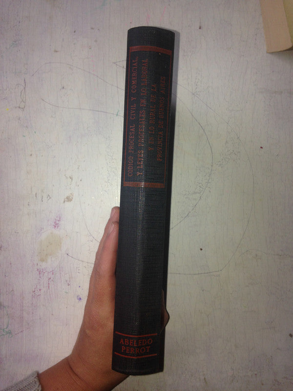 Libro usado en venta: Codigo procesal civil y comercial, y Leyes procesales en lo laboral y en lo rural de la Prov. De Bs. As.; Abeledo - Perrot 19771.2