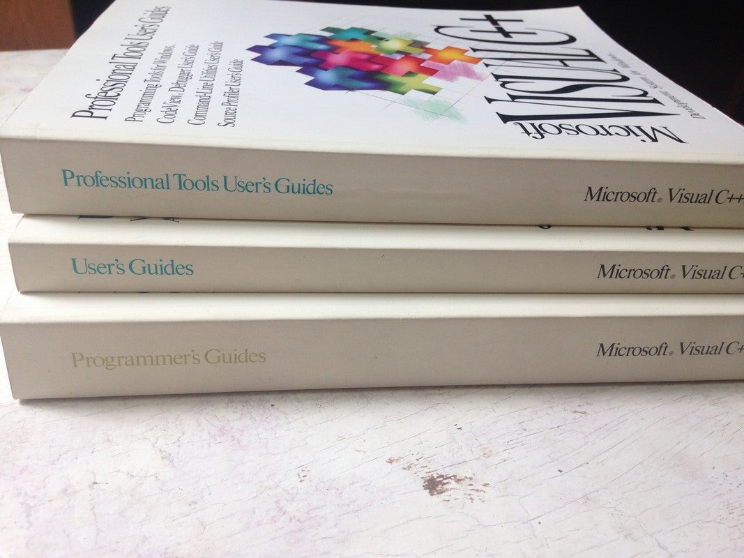 Libro usado en venta: Microsoft Visual C++ Version 1.0 (4 Volumenes); editorial Microsoft impreso en 1993 realizamos envios a todo el mundo.2