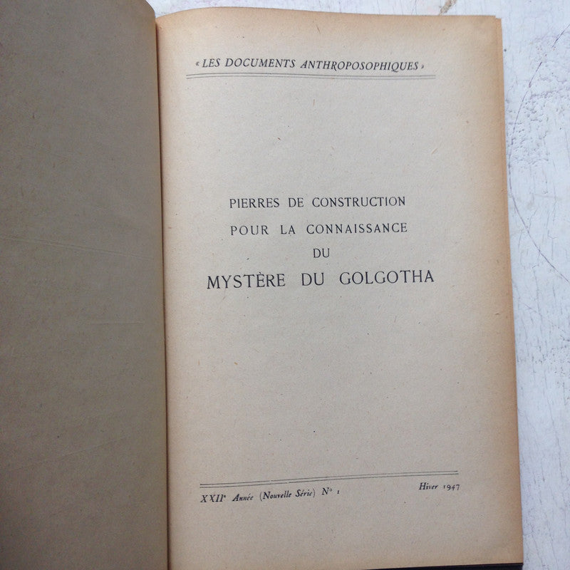 Libro usado en venta: Pierres de construction pour la connaissance du mystere du Golgotha de Rudolf Steiner; impreso en 1947 envios a todo el mundo.1
