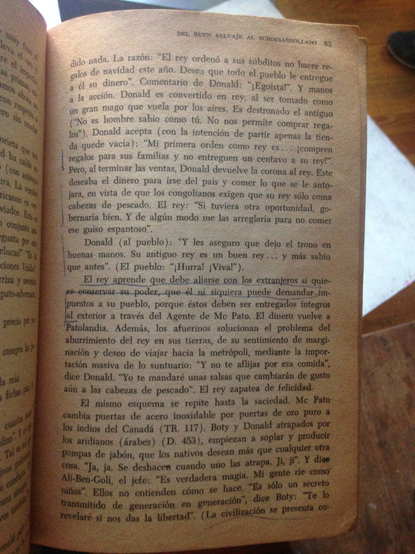 Libro usado en venta: A traves del maravilloso espejo del universo de John Briggs - David Peat; editorial Gedisa impreso en 1996.2
