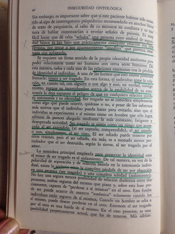 Libro usado en venta: De la tragedia al pensamiento de Sara Hodara - Carlos Isod; editorial Kargieman impreso en 1994 envios a todo el mundo.2
