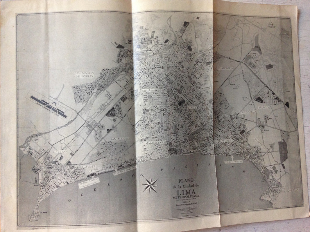 Libro usado en venta: Buda - Historia de su religion de J. Barthelemy - Saint- Hilaire; editorial Biblioteca Nueva impreso en 1946.2