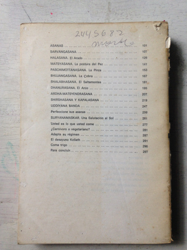 Libro usado en venta: Aprendo yoga de Andre Van Lysebeth; editorial Pomaire impreso en 1979 realizamos envios a todo el mundo.2