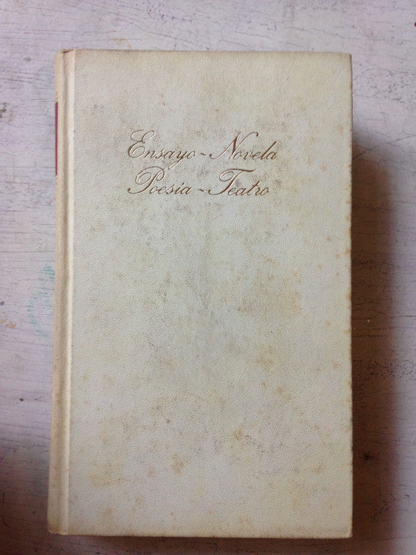 Libro usado en venta: Cadaveres exquisitos de Rafael Courtoisie; editorial Planeta impreso en 1995 realizamos envios a todo el mundo.2