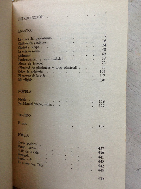 Libro usado en venta: Ensayos, Novela, Teatro, Poesia de Miguel de Unamuno; editorial Circulo de Lectores impreso en 1970 envios a todo el mundo.3