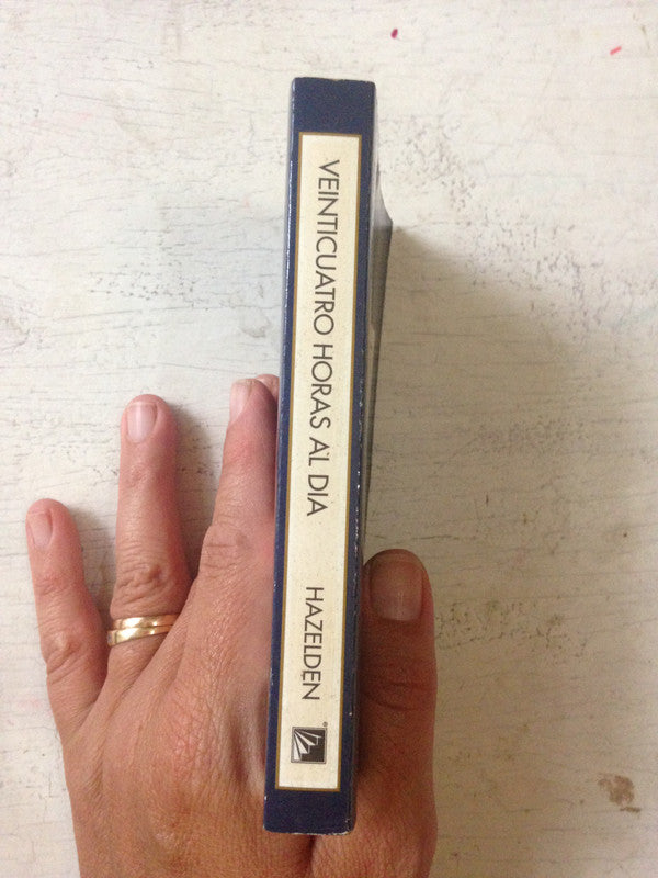 Libro usado en venta: Lo que los jovenes preguntan; editorial Watchtower Bible impreso en 1989 realizamos envios a todo el mundo.2