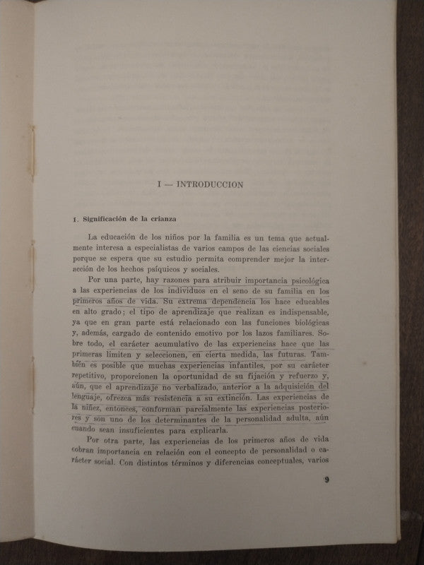 Libro usado en venta: Explicame la tierra - Enciclopedia infantil de Hans Peter Thiel; editorial Mensajero impreso en 1980 envios a todo el mundo.2