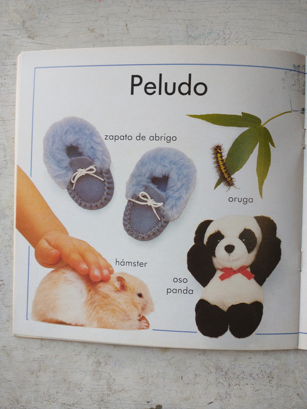 Libro usado en venta: Tocando - Primeras im?genes; editorial Sigmar impreso en 1992 realizamos envios a todo el mundo.3