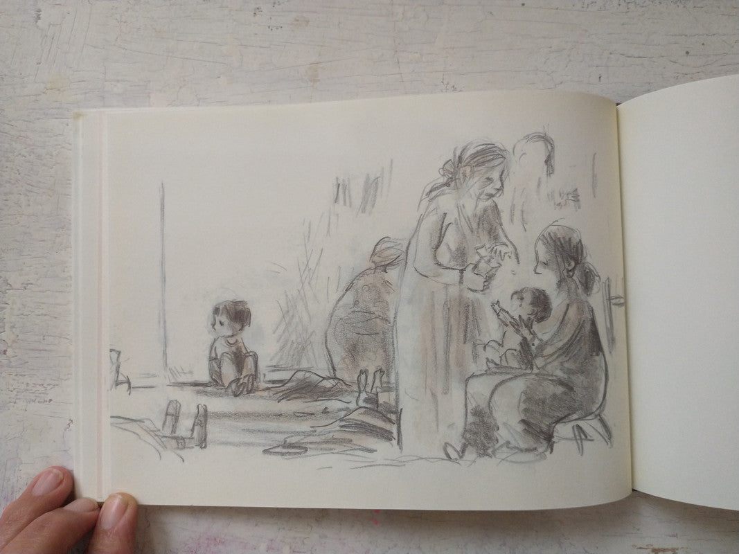 Libro usado en venta: Akim court de Claude K. Dubois; editorial L'ecole des loisirs impreso en 2012 realizamos envios a todo el mundo.2