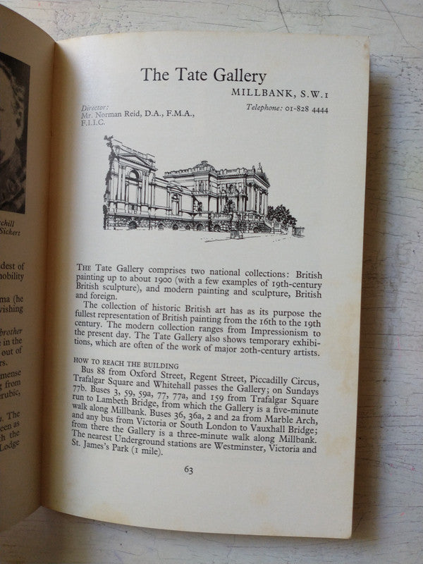 Libro usado en venta: Cambridge in Brief; impreso en 1971 realizamos envios a todo el mundo.2