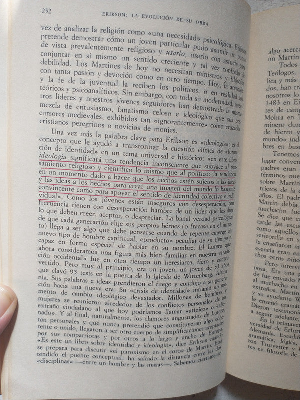 Libro usado en venta: Erik H. Erikson: La evolucion de su obra de Robert Coles; editorial Fondo de Cultura Economica impreso en 1975.3