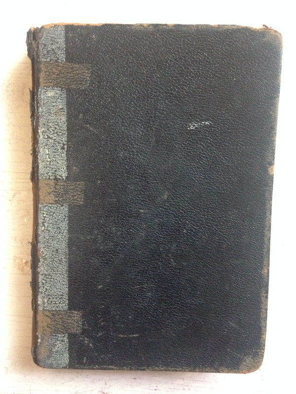 Libro usado en venta: Obra poetica - Hojas de hierba de Walt Whitman; editorial Perlado impreso en 1958 realizamos envios a todo el mundo.3