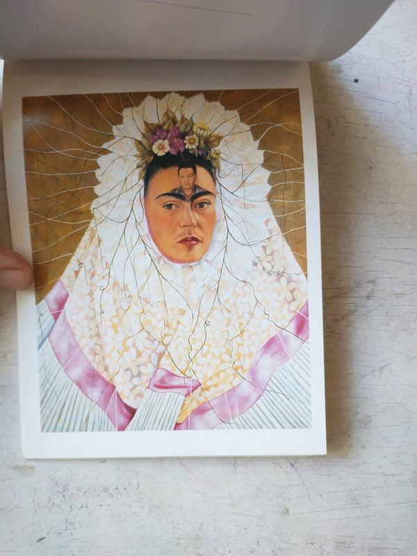 Libro usado en venta: Postcards de Frida Kahlo; editorial Chronicle Books impreso en 1991 realizamos envios a todo el mundo.3