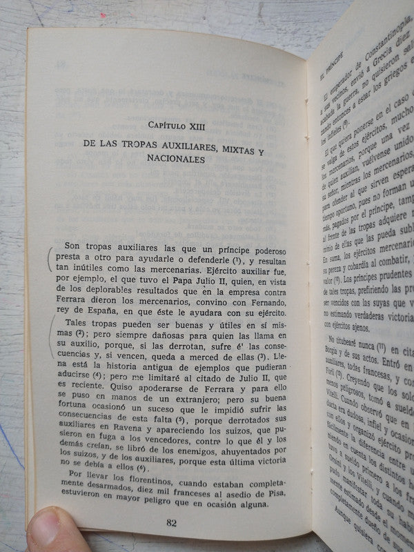 Libro usado en venta: El principe de Nicolas Maquiavelo; editorial Marymar impreso en 1988 realizamos envios a todo el mundo.3