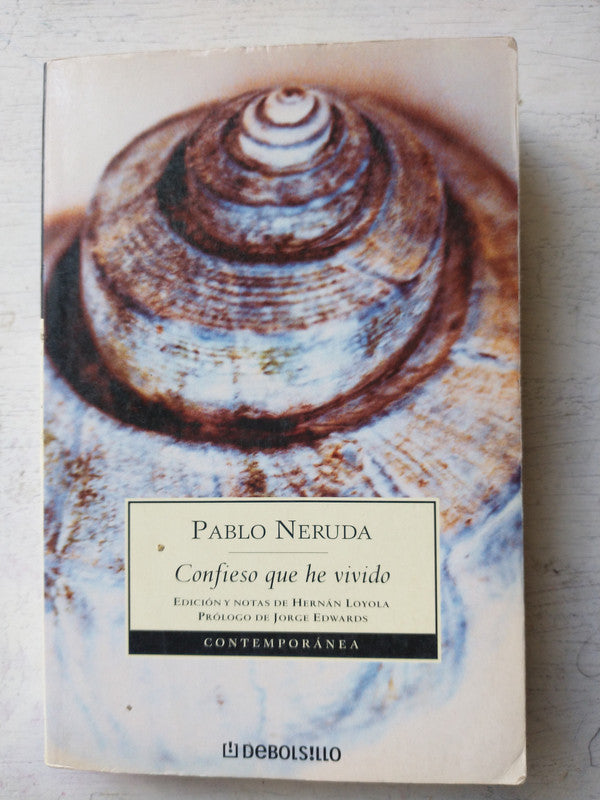 Libro usado en venta: Confieso que he vivido de Pablo Neruda; editorial DeBolsillo impreso en 2003 realizamos envios a todo el mundo.1