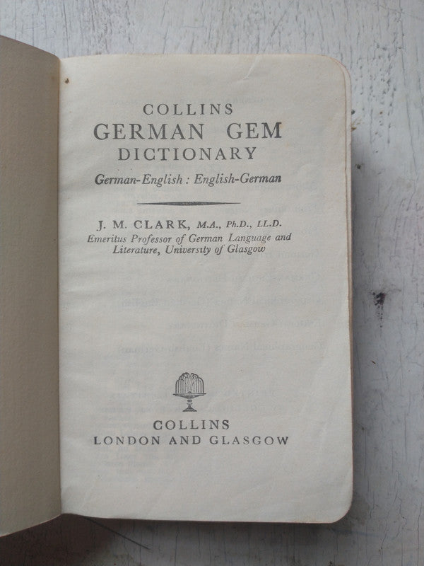 Libro usado en venta: Histoire de la peinture moderne de Germain Bazin; editorial Hyperion impreso en 1950 realizamos envios a todo el mundo.2