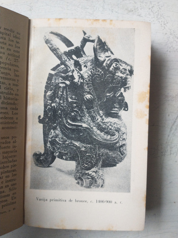Libro usado en venta: Leyendas medievales de Herman Hesse; editorial Bruguera impreso en 1979 realizamos envios a todo el mundo.2