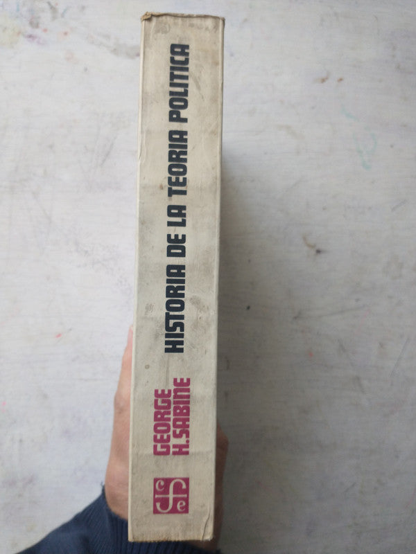Libro usado en venta: Benedicto XVI y el ultimo conclave de Alfredo Urdaci; editorial Planeta impreso en 2005 realizamos envios a todo el mundo.2