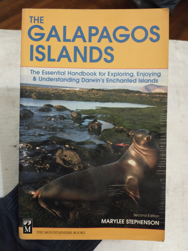 Libro usado en venta: The Galapagos Islands de Marylee Stephenson; editorial The Mountaineers Books impreso en 2000 realizamos envios a todo el mundo.1