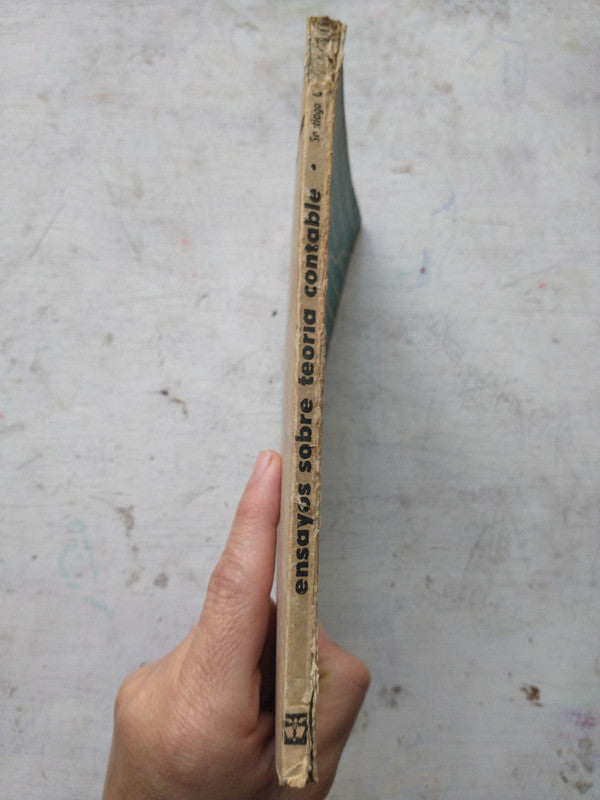 Libro usado en venta: Costos de produccion de Osvaldo Aimar Franco; editorial El Coloquio impreso en 1976 realizamos envios a todo el mundo.2