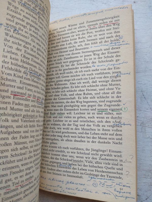 Libro usado en venta: Krieg und Frieden de Hermann Hesse; editorial Fischer Bucherei impreso en 1965 realizamos envios a todo el mundo.4