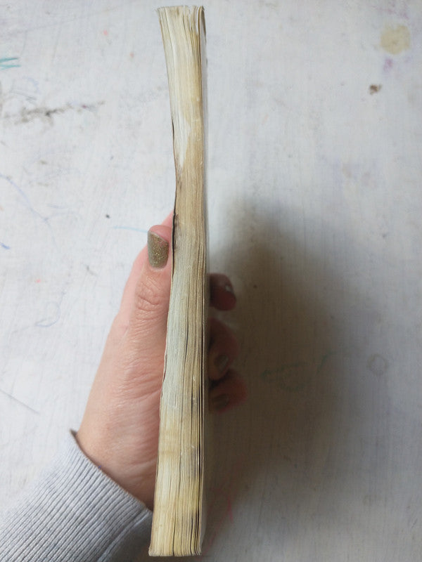 Libro usado en venta: Fuentes documentales 7; editorial Puerto de Palos impreso en 2005 realizamos envios a todo el mundo.2