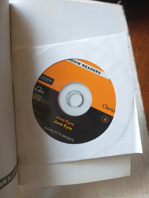 Libro usado en venta: Moby Dick de Herman Melville; editorial Penguin Books impreso en 2011 realizamos envios a todo el mundo.2