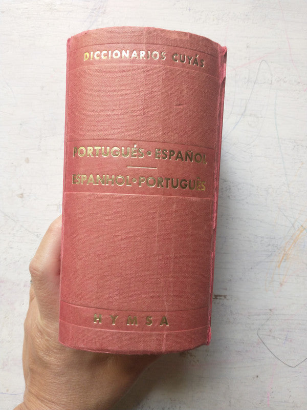 Libro usado en venta: Diccionario Portugues-Espa?ol de Julio Da Conceicao Fernandes; editorial Hymsa impreso en 1980 realizamos envios a todo el mundo.2