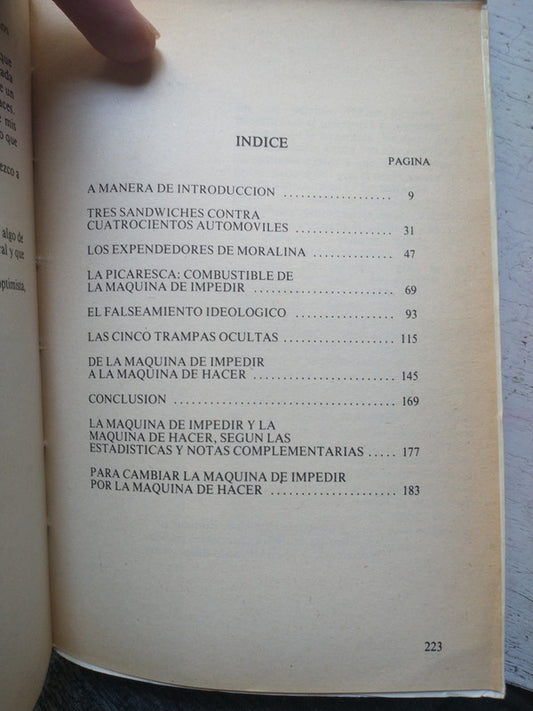 Libro usado en venta: Hombrecitos de Louisa May Alcott; editorial Acme impreso en 1976 realizamos envios a todo el mundo.2
