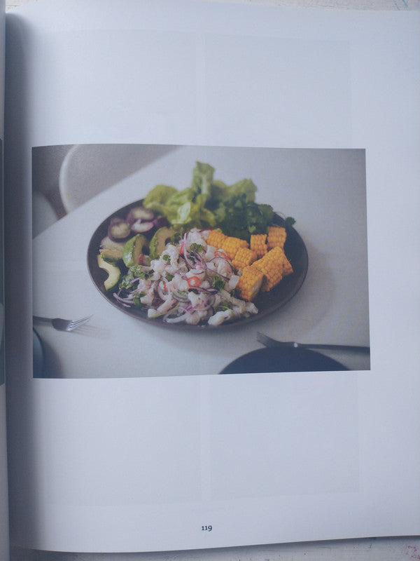 Libro usado en venta: Apuntes de cocina de Ximena Saenz; editorial Planeta impreso en 2017 realizamos envios a todo el mundo.3