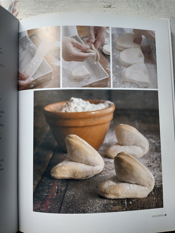 Libro usado en venta: Panaderia argentina de Claudio Olijavetzky; editorial V & R impreso en 2017 realizamos envios a todo el mundo.3