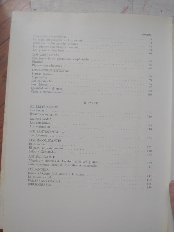 Libro usado en venta: Vida amorosa de los pajaros de Carlos Selva Andrade; editorial Albatros impreso en 1974 realizamos envios a todo el mundo.3