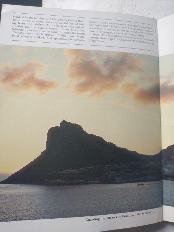 Libro usado en venta: Panoramic South Africa; editorial C. Struik Publishers impreso en 1979 realizamos envios a todo el mundo.4