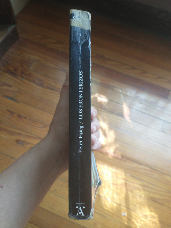 Libro usado en venta: Huellas de Louise Erdrich; editorial Tusquets impreso en 1990 realizamos envios a todo el mundo.2