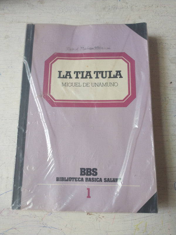 La tia tula