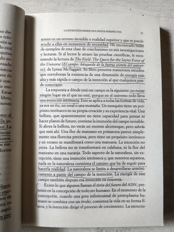 Libro usado en venta: La casa del rizo de Lorna Landvik; editorial Grijalbo impreso en 2000 realizamos envios a todo el mundo.2