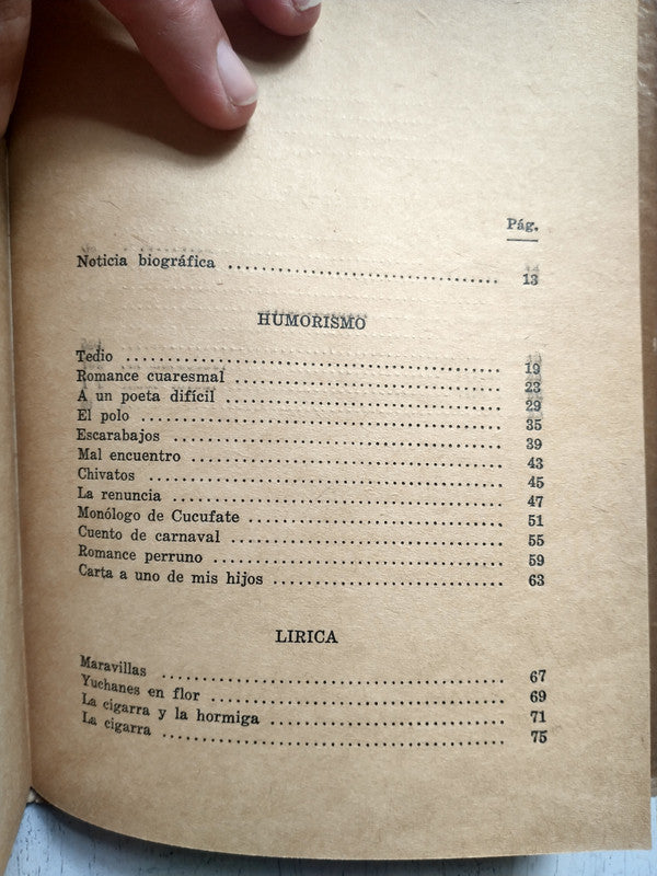 Libro usado en venta: Antologia poetica de Juan Carlos Davalos; editorial El Estudiante impreso en 1952 realizamos envios a todo el mundo.3