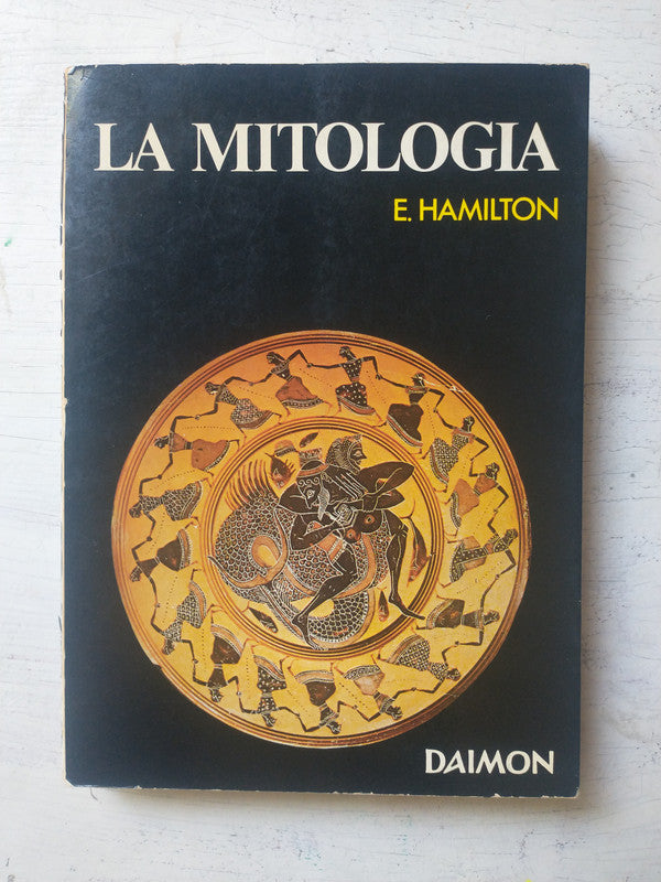 Libro usado en venta: La mitologia de E. Hamilton; editorial Daimon impreso en 1983 realizamos envios a todo el mundo.1