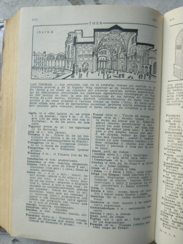 Libro usado en venta: Latino - Espa?ol / Espa?ol - Latino de Diccionario ilustrado; editorial SPES impreso en 1960 realizamos envios a todo el mundo.4